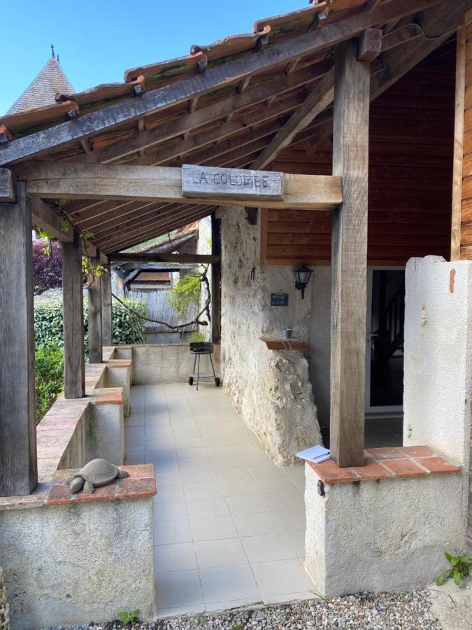 ホテル Domaine De Villot Sainte-Colombe-de-Villeneuve エクステリア 写真