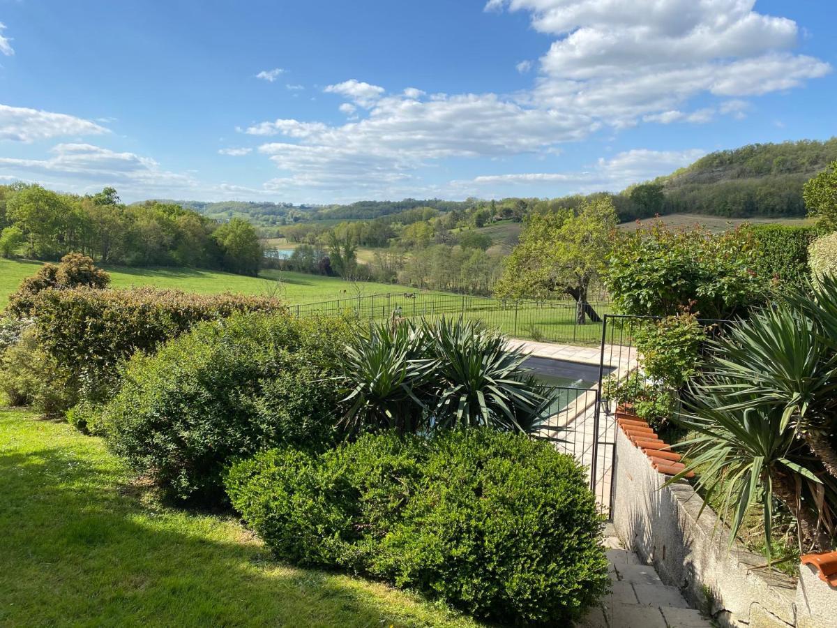 ホテル Domaine De Villot Sainte-Colombe-de-Villeneuve エクステリア 写真