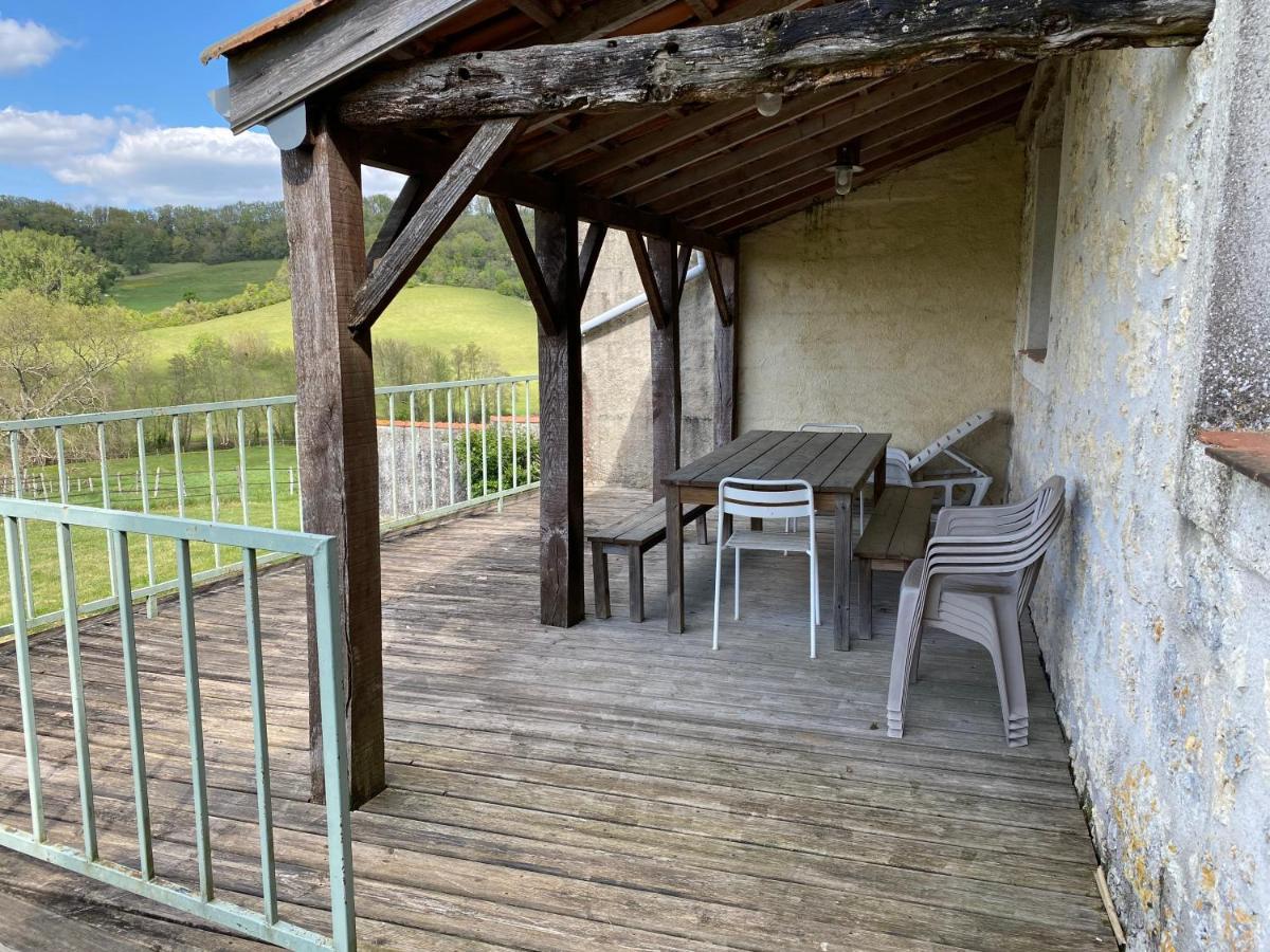 ホテル Domaine De Villot Sainte-Colombe-de-Villeneuve エクステリア 写真