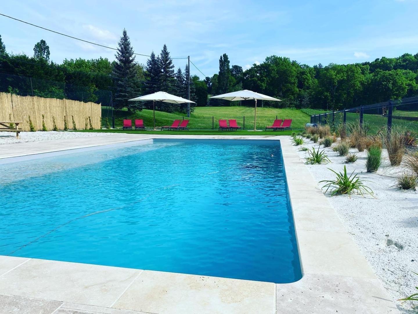 ホテル Domaine De Villot Sainte-Colombe-de-Villeneuve エクステリア 写真