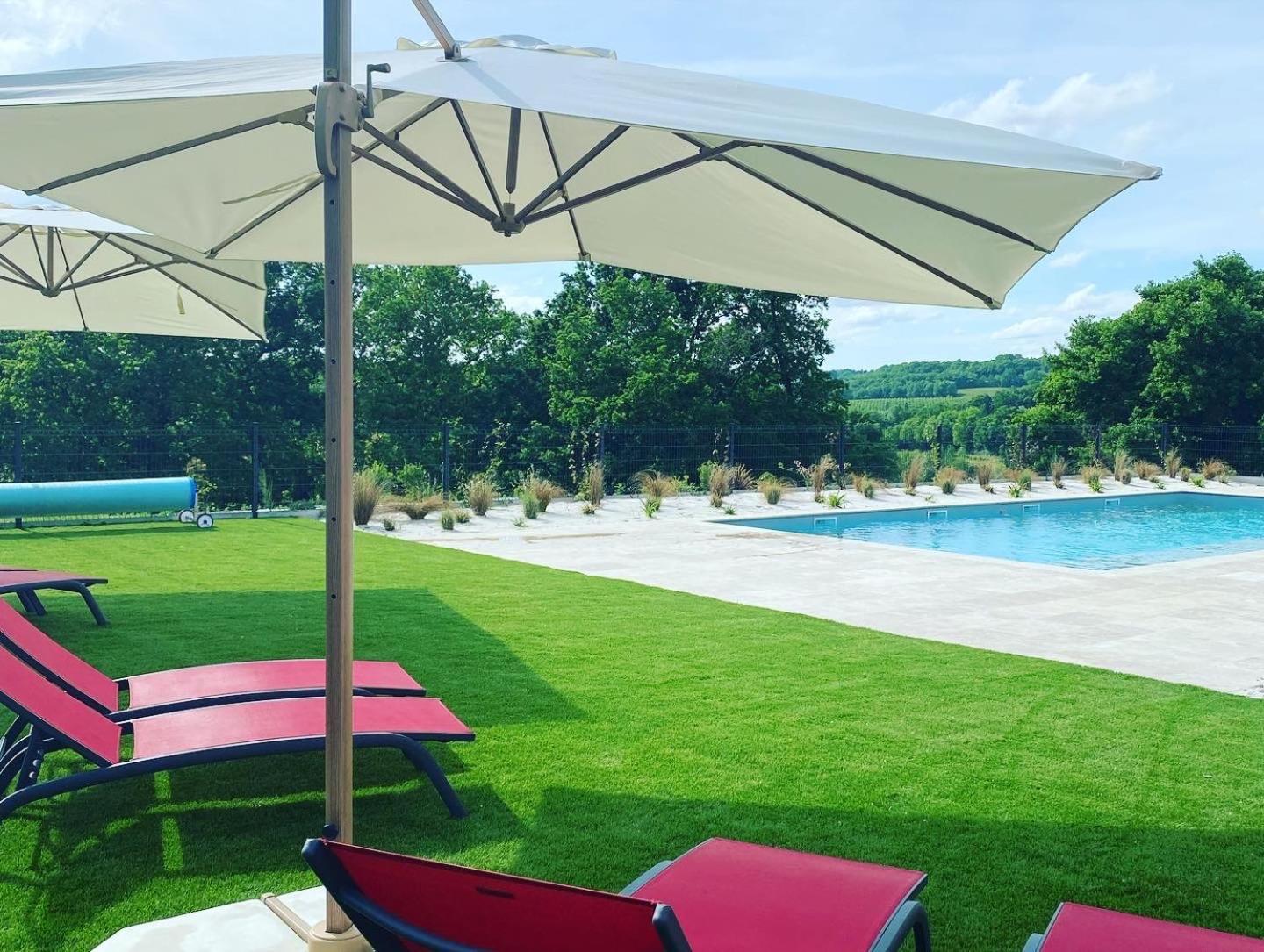 ホテル Domaine De Villot Sainte-Colombe-de-Villeneuve エクステリア 写真
